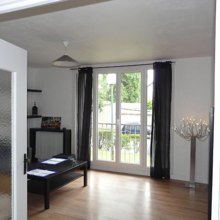 Agreable Appartement A Champigny Sur Marne Champigny-sur-Marne Exteriör bild